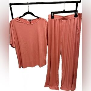 Women's Pink Wide Leg Pants & Top Set